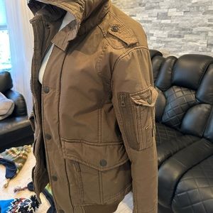 Urban behavior, new, size S. Woman’s